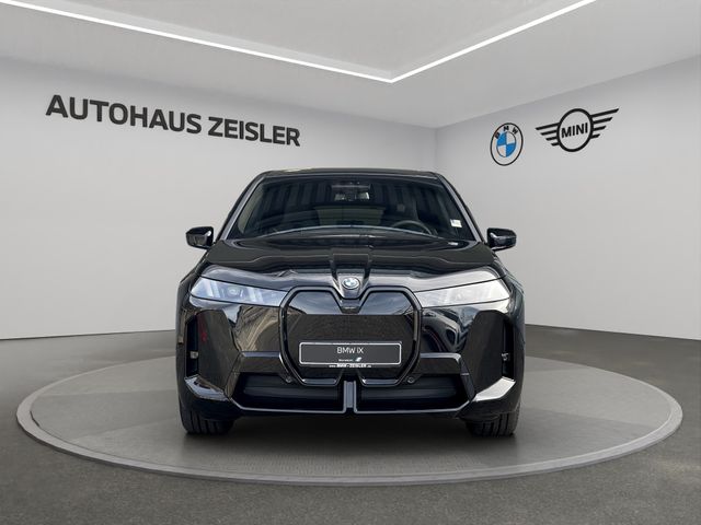 Foto Nummer 5: BMW iX