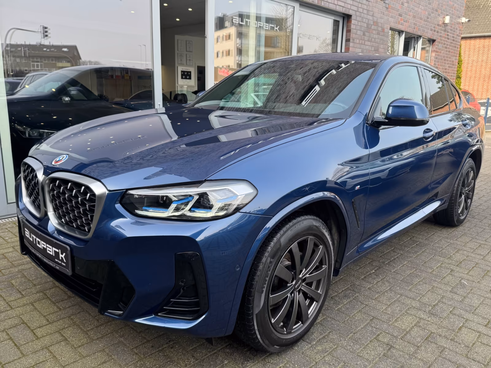 BMW X4 xDr 20d M Sport Laser h&k Kamera 50JahreM AHK