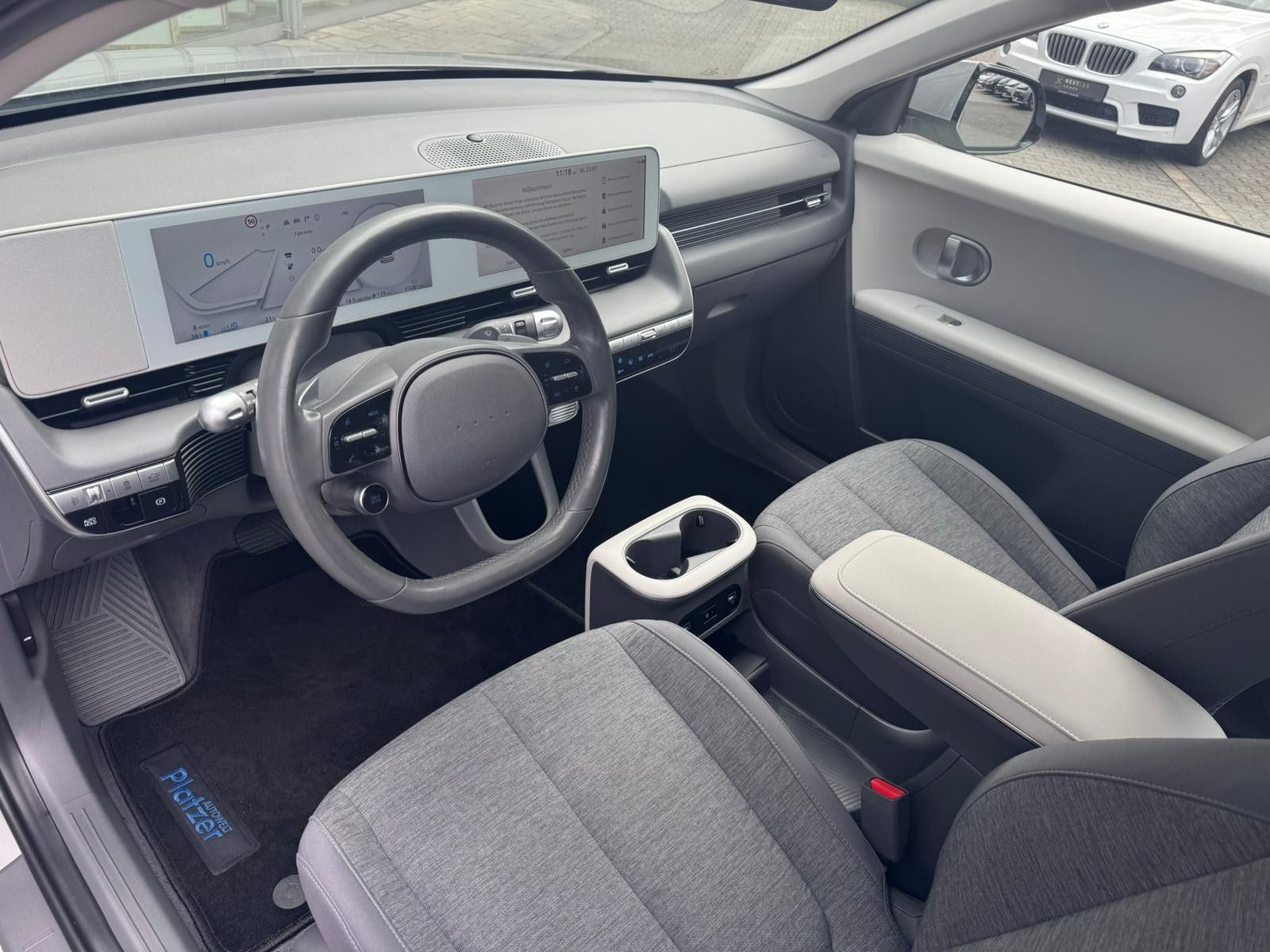 Fahrzeugabbildung Hyundai Ioniq 5 Dynamiq WERKSGA+ NAVI+LED+SHZ+KAM+ACC+WP
