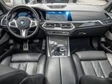BMW X5 xDrive40d M Sport HUD PANO ACC AHK NAVI LED - BMW X5 7-Sitzer