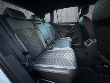 Volkswagen Tiguan 2.0 TDI DSG R-Line*LED*NAVI*APPLE*ACC*TOP