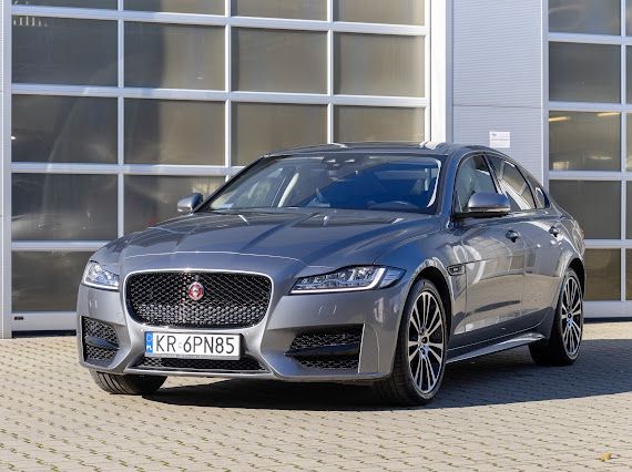 JAGUAR XF