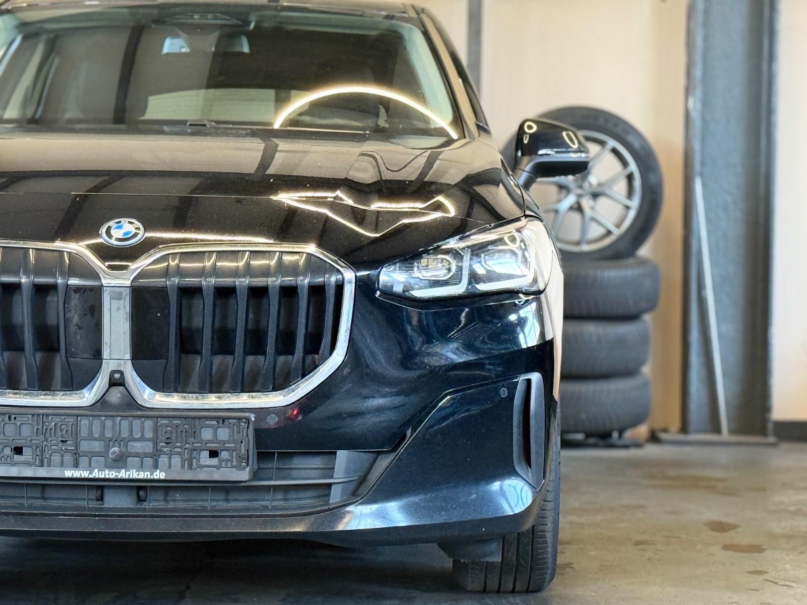 BMW 230e Xdrive Harman-Cardon/ Neues Model