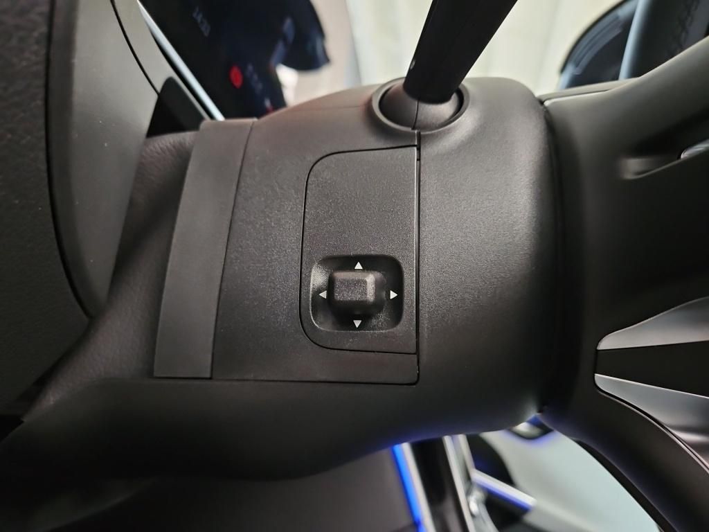 Fahrzeugabbildung Mercedes-Benz C 180 T-Modell ++ EDITION-AMG+KEYLESS+DIGITAL ++