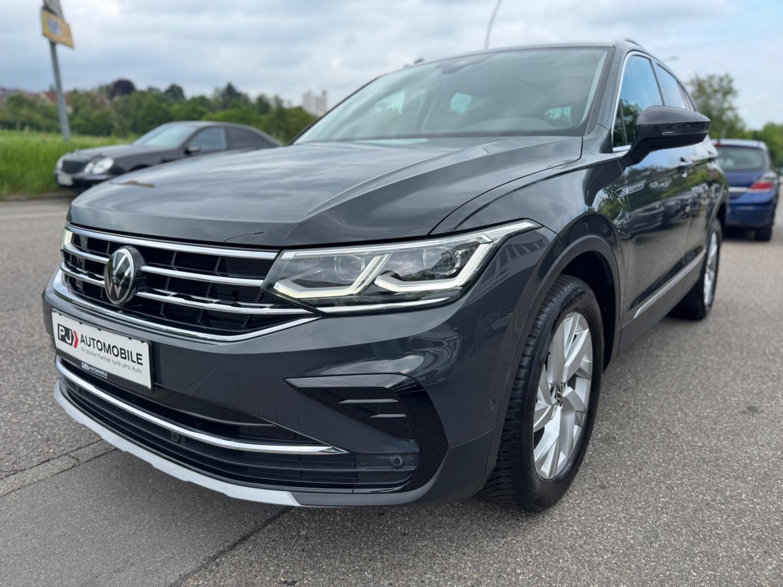 Volkswagen Tiguan 2.0 TDI Elegance Navi Matrix Pano ACC 1.H