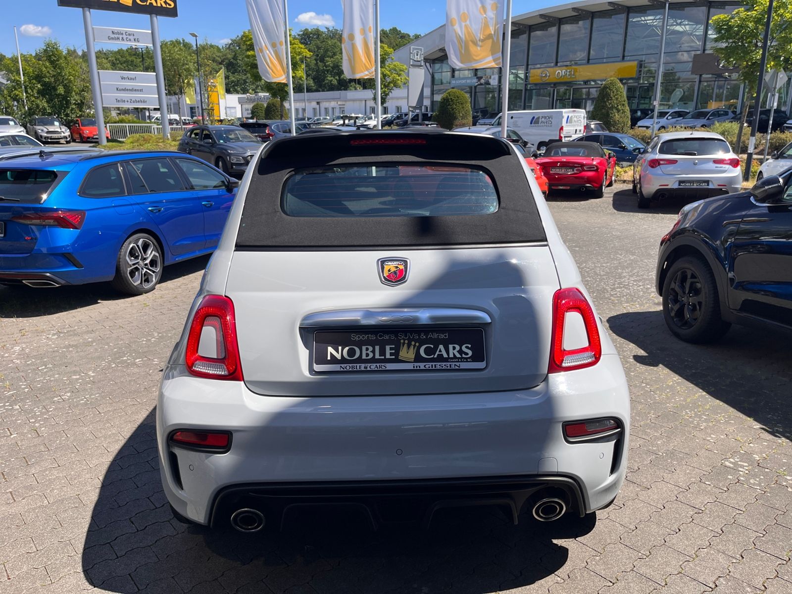 Fahrzeugabbildung Abarth 595C  1.4 T-Jet NAVI ALU