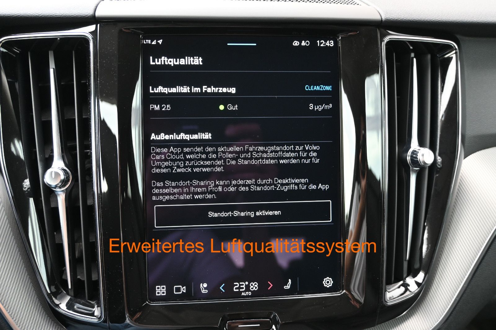 Fahrzeugabbildung Volvo XC60 B4 D Plus Dark °ACC°STANDHEIZ°360°KAM°HARM°