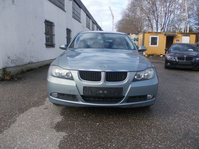 BMW Baureihe 3 Touring 320d MOD 2008-----FEST PREIS