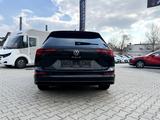 Volkswagen Golf VIII Variant 2.0 TDI Life *LED Navi AHK ACC - Volkswagen Golf mit Diesel-Antrieb: Schwarz, Kombi