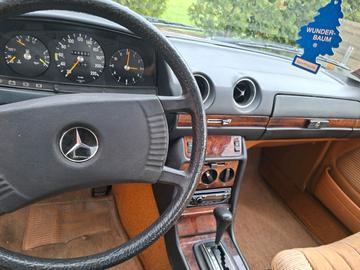 1978 Mercedes-BENZ E 280 照片 4