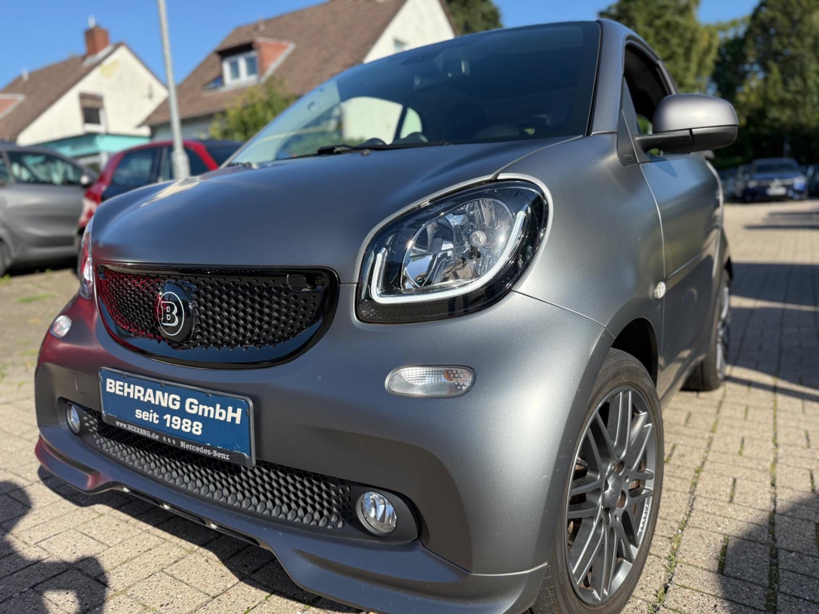 Smart ForTwo BRABUS*JBL*PANORAMA*KAMERA*NAVI*AMBIENTE*