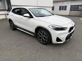 BMW X2 sDrive 18 d M Sport X FAHRSCHULE FAHRZEUG - BMW: M1