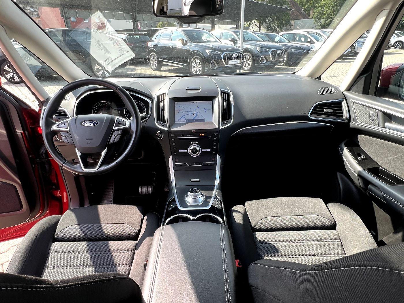Ford Galaxy 2.0 EcoBlue AWD Titanium LED Nav AHK Pano