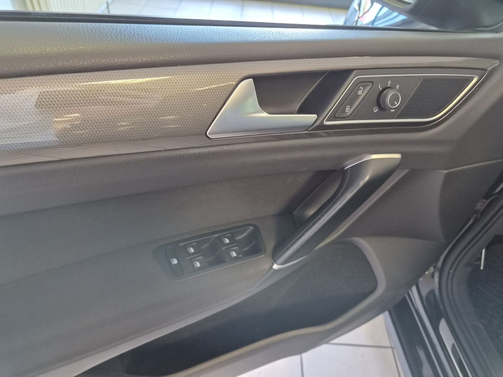 Fahrzeugabbildung Volkswagen Golf Sportsvan Join / Kamera / NAVI