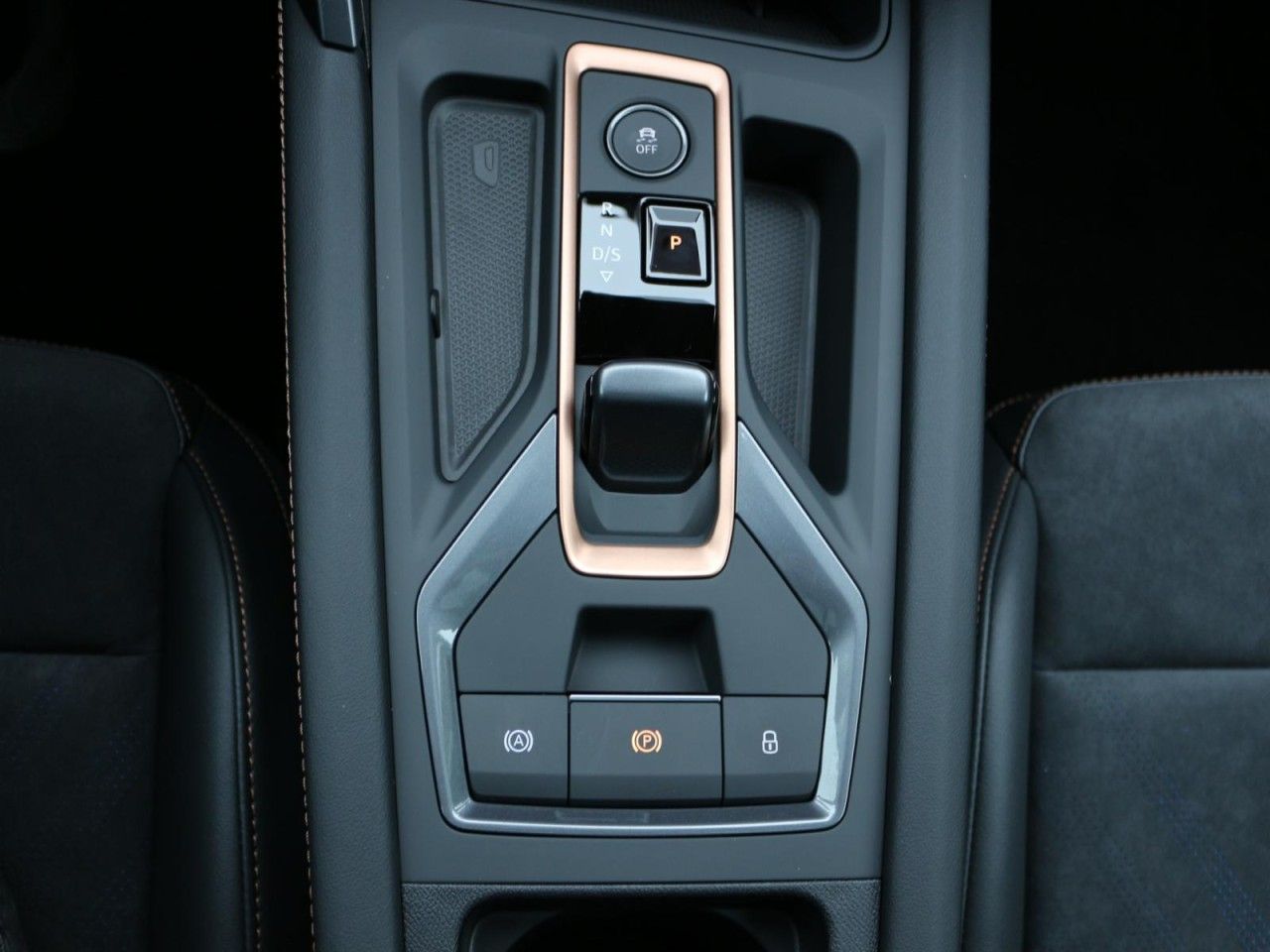 Fahrzeugabbildung CUPRA Formentor VZ 2.0 TSI 333 PS 7-Gang-DSG 4Drive