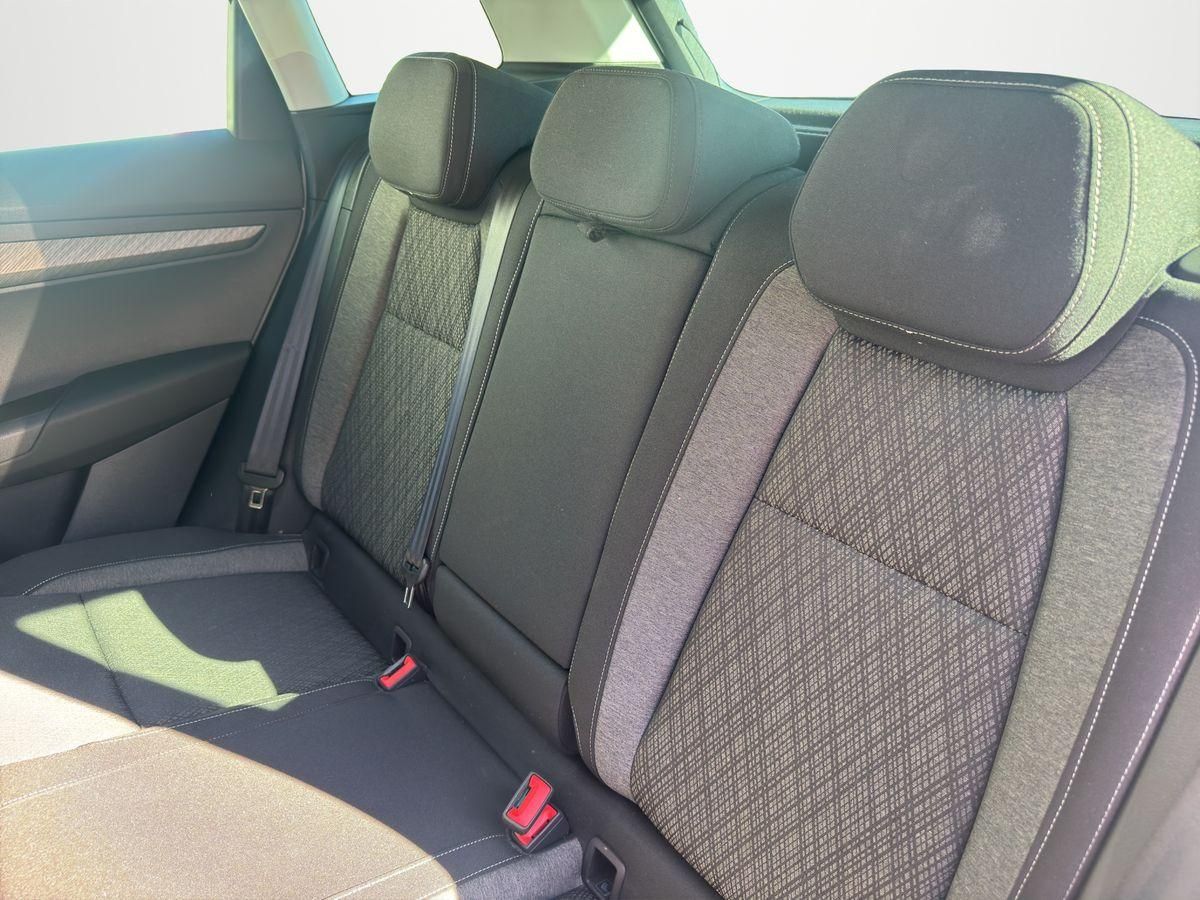 Fahrzeugabbildung SKODA Karoq Selection 1.5 TSI 110 kW
