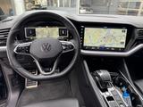 Volkswagen Touareg R-Line 3.0 V6 TSI 4MOTION -Vollausstatt. - Volkswagen Touareg V6 tsi mit Benzin-Antrieb