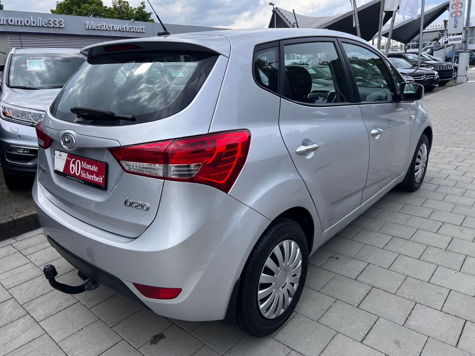 ix20 1.6 Style Automatik * 96.000km*AHK*Klima*