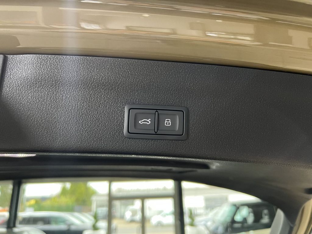 Audi RS6 UPE189k INDIVIDUAL Carbon B&O Dynamik+ Laser