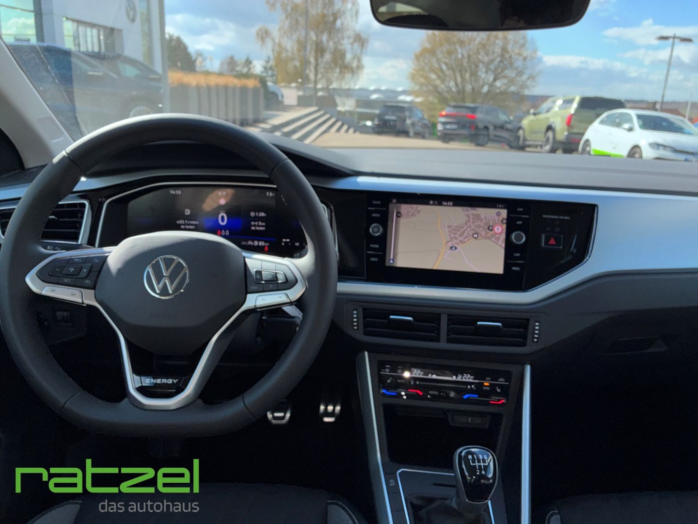 Fahrzeugabbildung Volkswagen Polo ENERGY 1.0 TSI NAVI+Kamera+Allwetter+LED