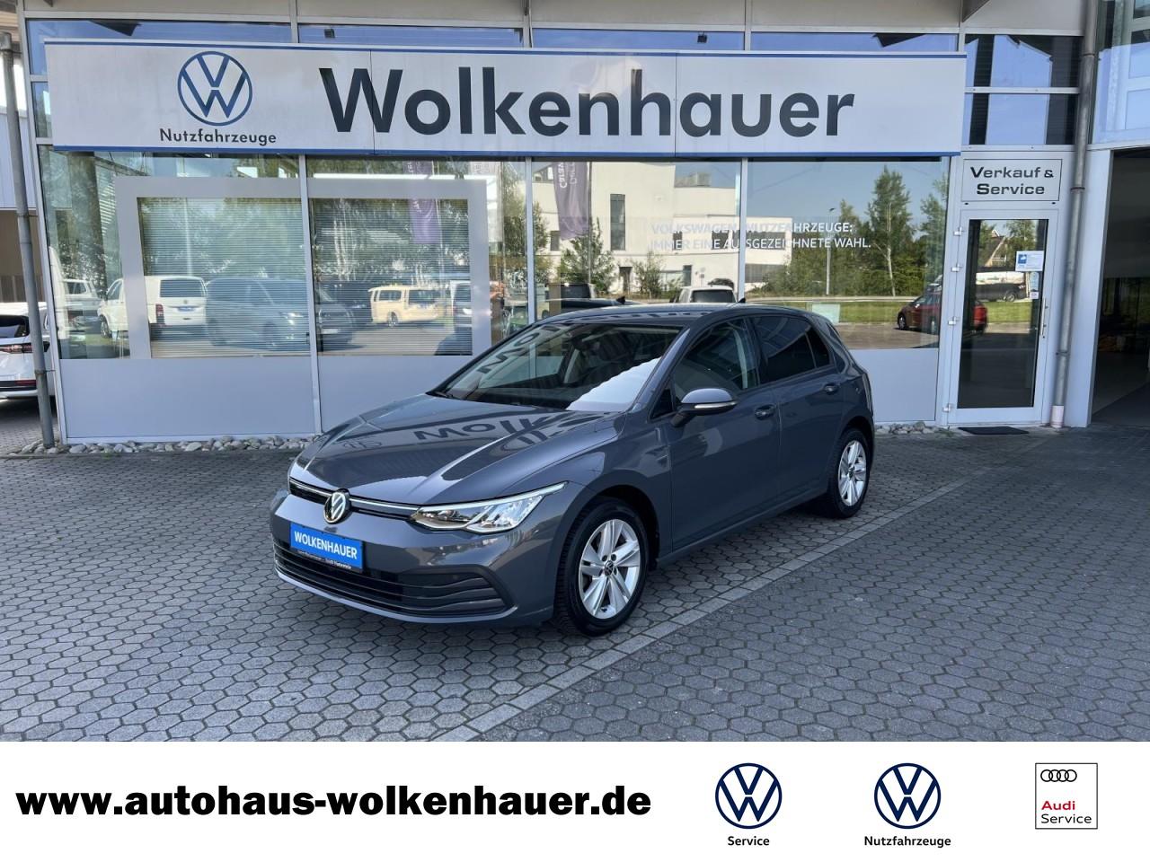 Volkswagen Golf VIII 1.5 TSI Life ACC+NAVI+LED+SHZ