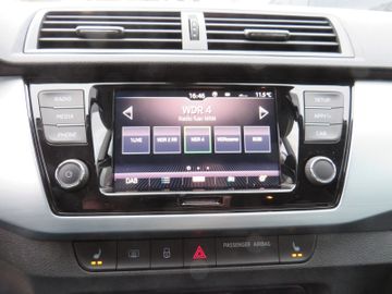 Fahrzeugabbildung SKODA Fabia Combi Ambition NAVI/APP SITZH GJ CLIMATRO.