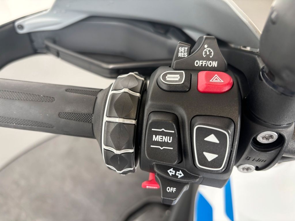 Fahrzeugabbildung BMW R 1300 GS *1. HAND *SERVICE NEU