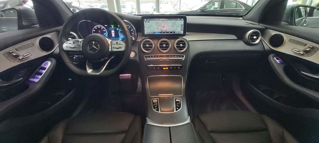 Mercedes-Benz GLC 300 4M AMG AIRM DISTR LEDER NETTO 41.500