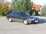 Mercedes-Benz W124 250 TD - Mercedes-Benz mit Diesel-Antrieb: W124