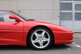 Ferrari F355 Berlinetta / Schalter / Historie vorhanden - gebrauchte Ferrari F355 aus dem Jahr 1995