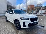BMW X3 xDrive20i M Sport Park Ass HiFi DAB  - BMW X3 mit Benzin-Antrieb: Weiß, Sportfahrwerk