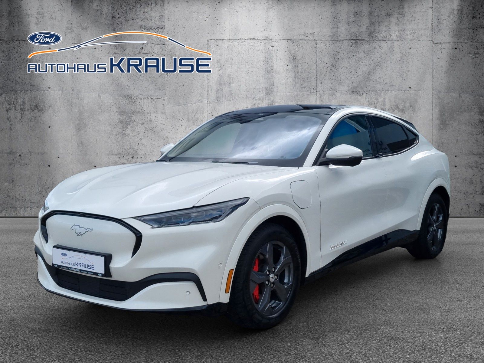 Fahrzeugabbildung Ford Mustang Mach-E White Edition AWD