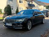 BMW 750Li xDrive Vollausstattung - BMW 7er Reihe Gebrauchtwagen in Stuttgart