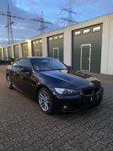 BMW E93 325D | Ausstattung | TÜV | Automatik | Leder - BMW 325 aus 2008: 325d