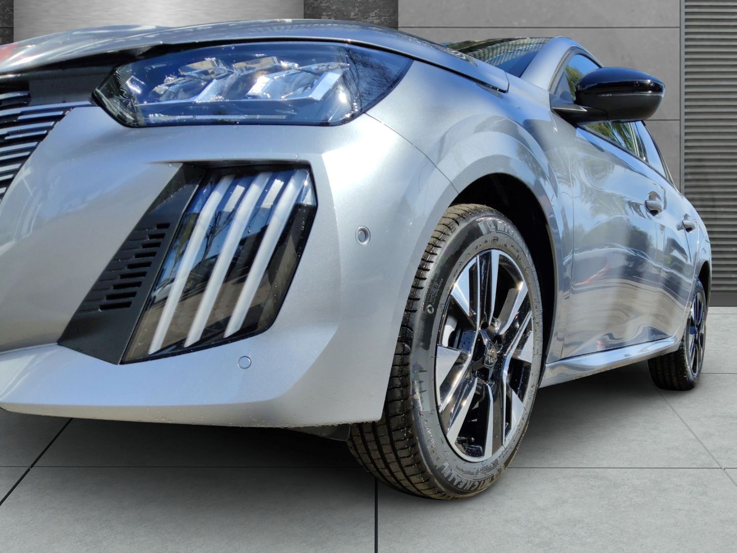 Peugeot 208 - Bild 4