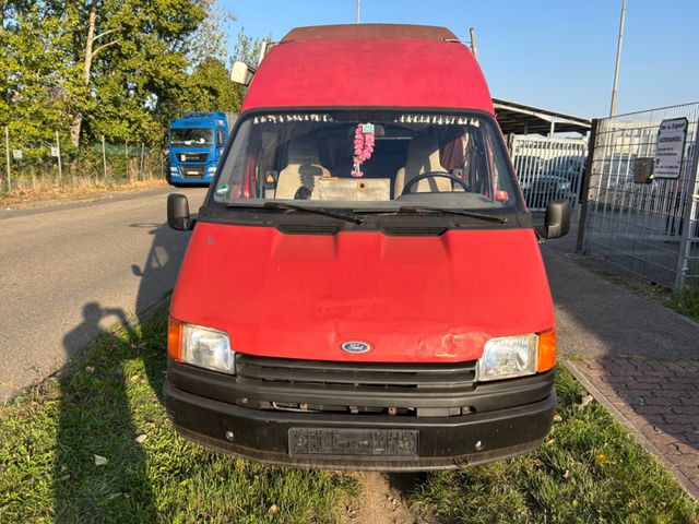 Ford Transit  nugget Einbau westfalia