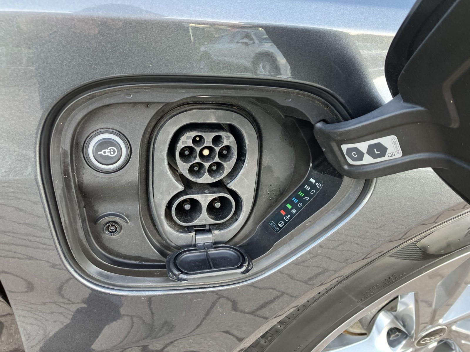 Fahrzeugabbildung Audi e-tron GT quattro MATRIX B&O WP Pano