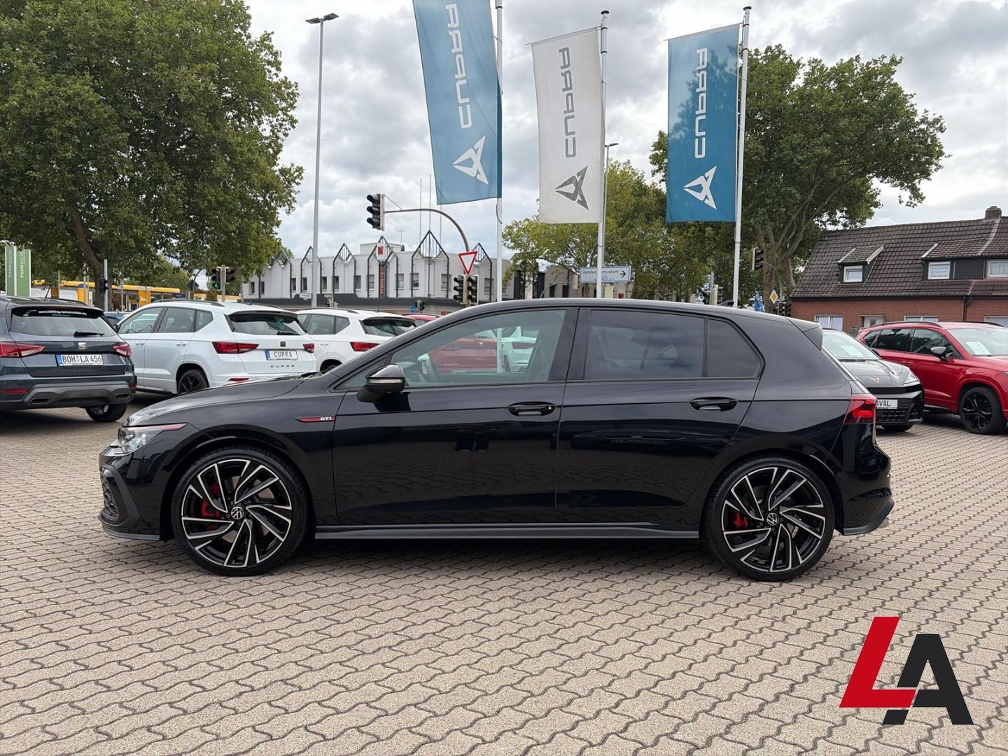 Volkswagen Golf VIII GTI 2,0 TSI DSG 245 PS HUD STHZG AHK N, миниатюра 5