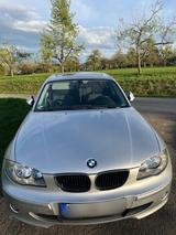 BMW 1-er Serie 118i (5Türer, Schaltgetrieb... - BMW: Türer 1er