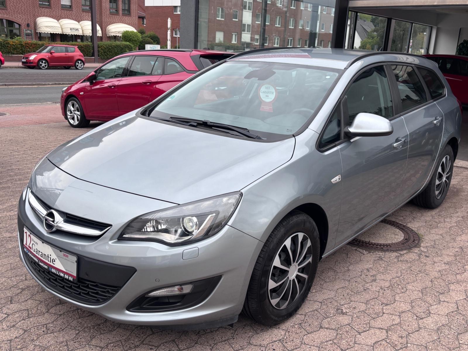 Opel Astra 2014 — photo 10