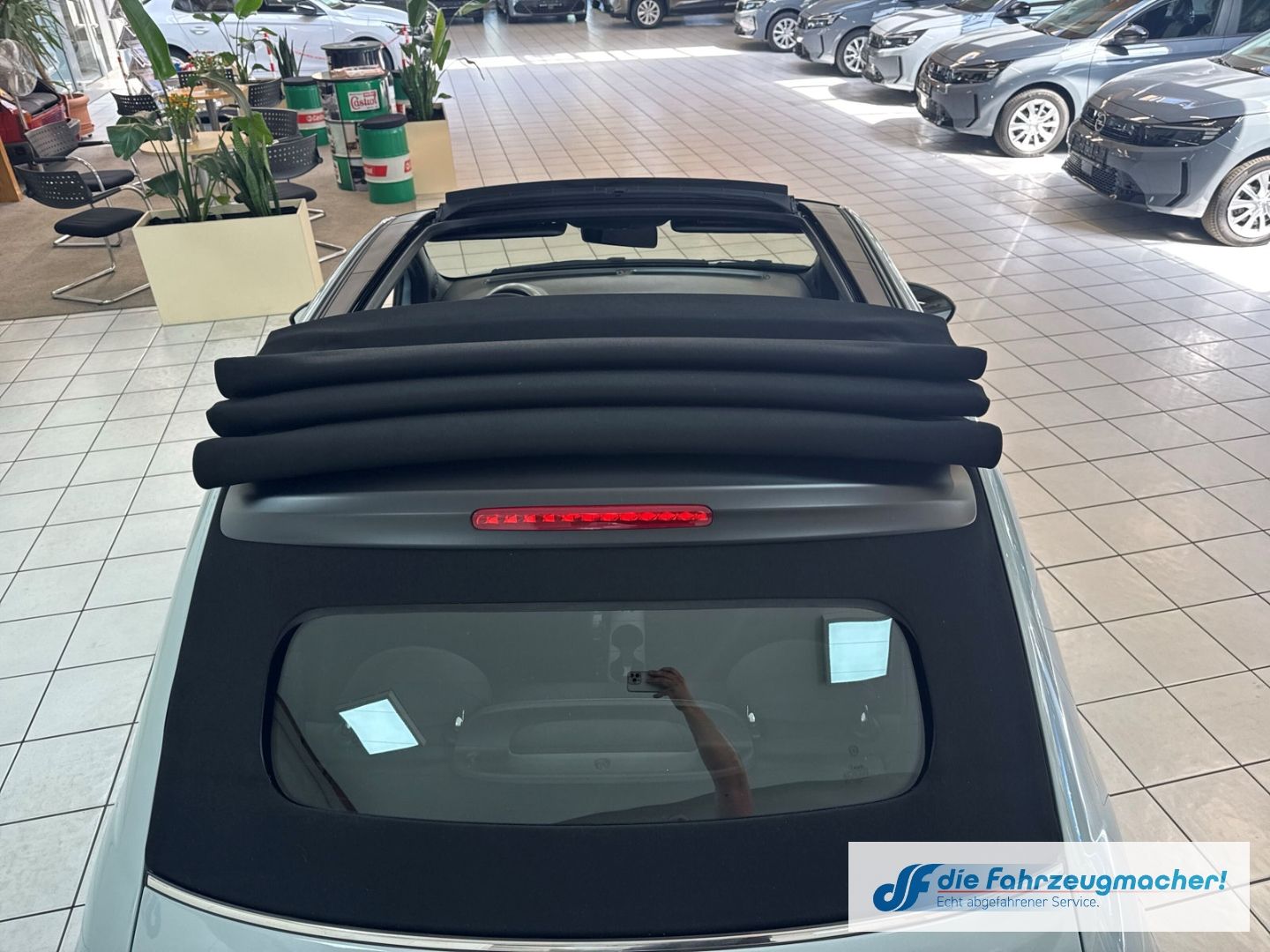 Fahrzeugabbildung Fiat 500 Cabrio Dolcevita 1.0 Mild Hybrid 5tkm Navi A