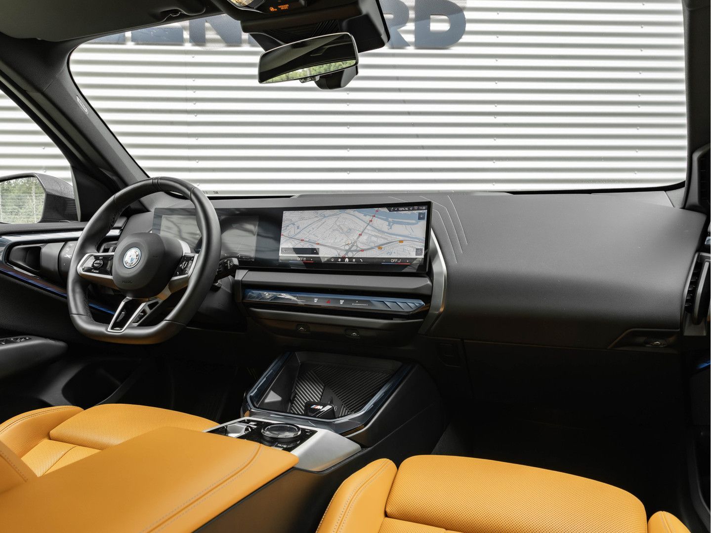 BMW X3 30e xDrive M-Sport - Individual Leder - AHK - imagem 3