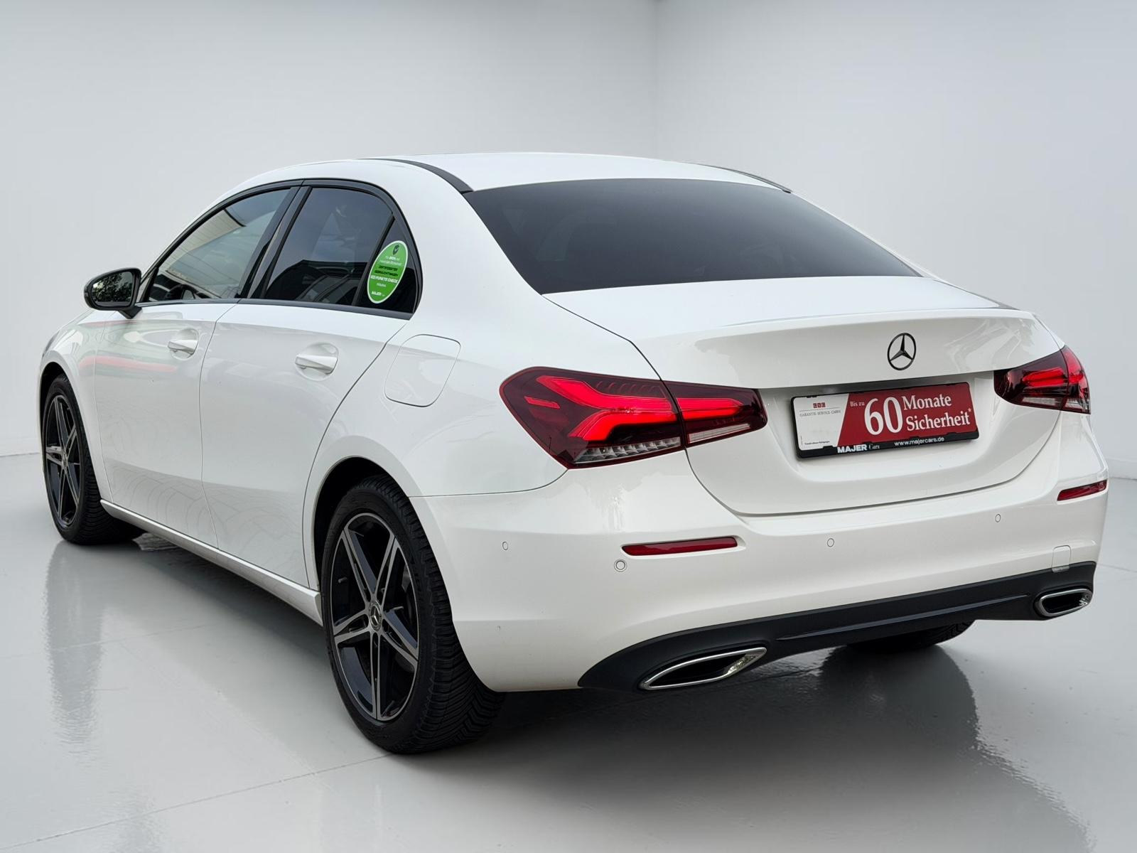 Mercedes-Benz A-Class Limousine*LED*AMBIENTE*TEMPOM*KLIMA*NIGHT*, миниатюра 11