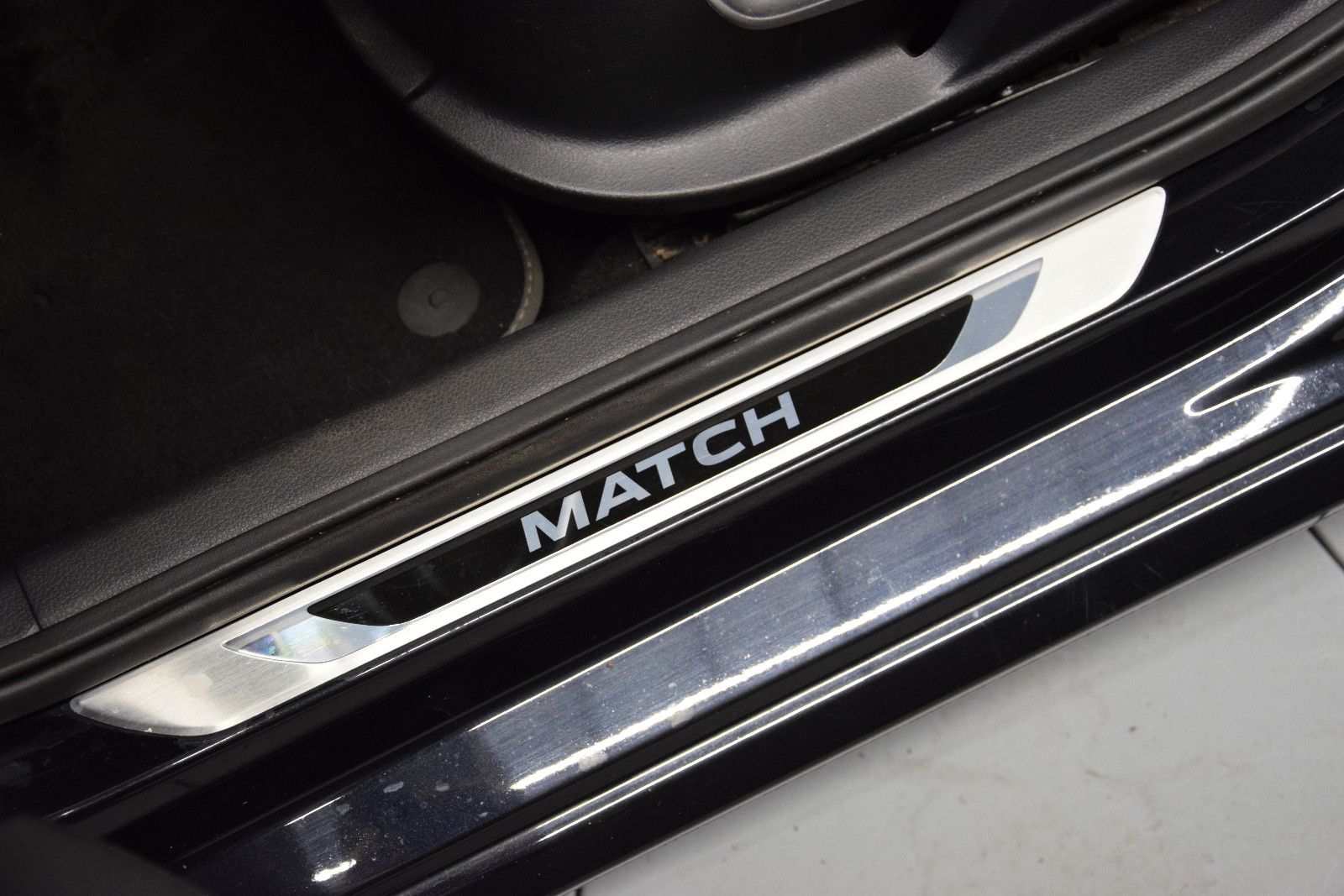 Fahrzeugabbildung Volkswagen Polo V Match Sitzheizung Climatronic PDC