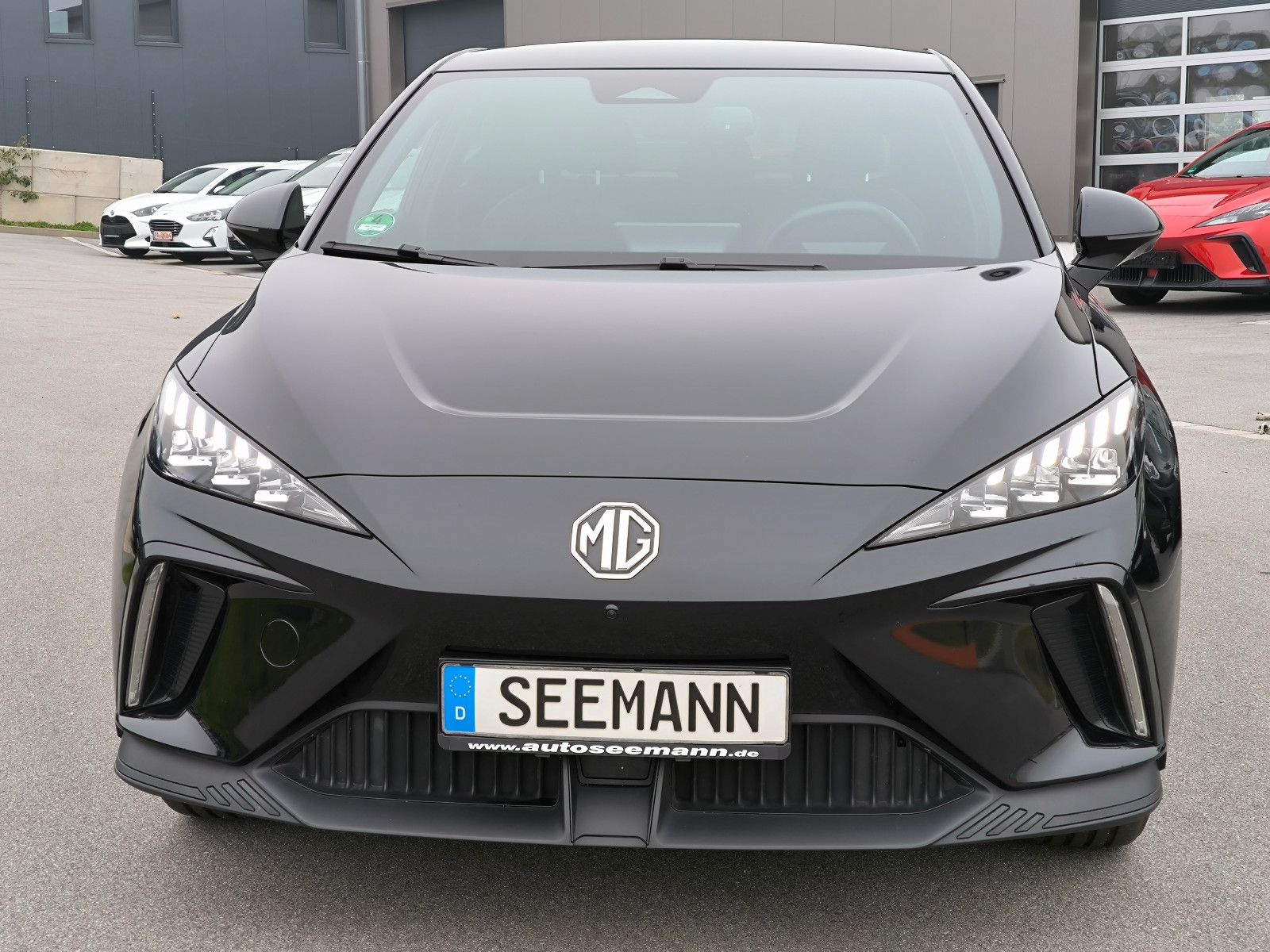 MG4 Luxury*64kWh*SOH96%*Navi*ACC*Wärmepumpe imagem 2