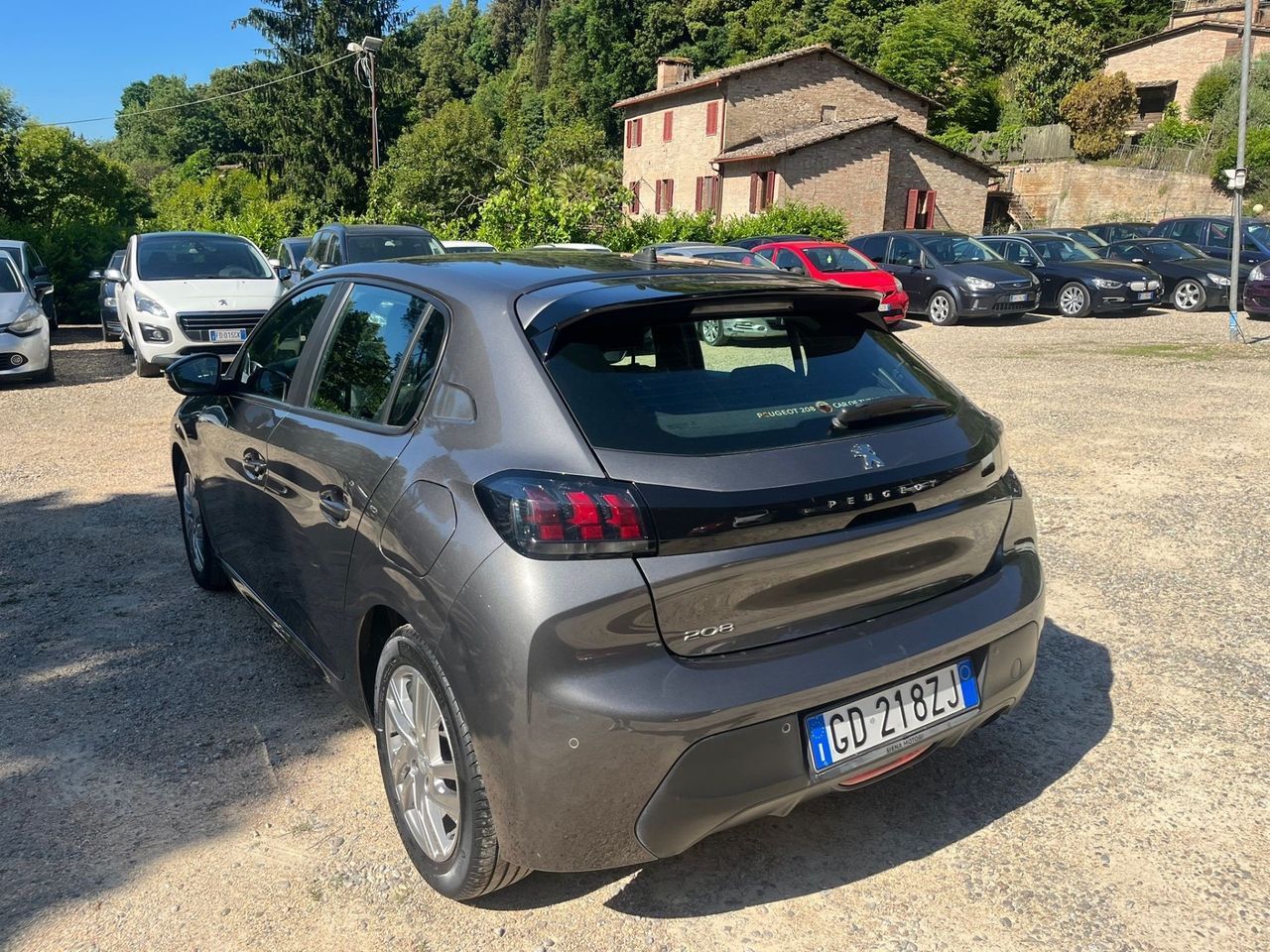 PEUGEOT 208