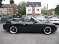 996