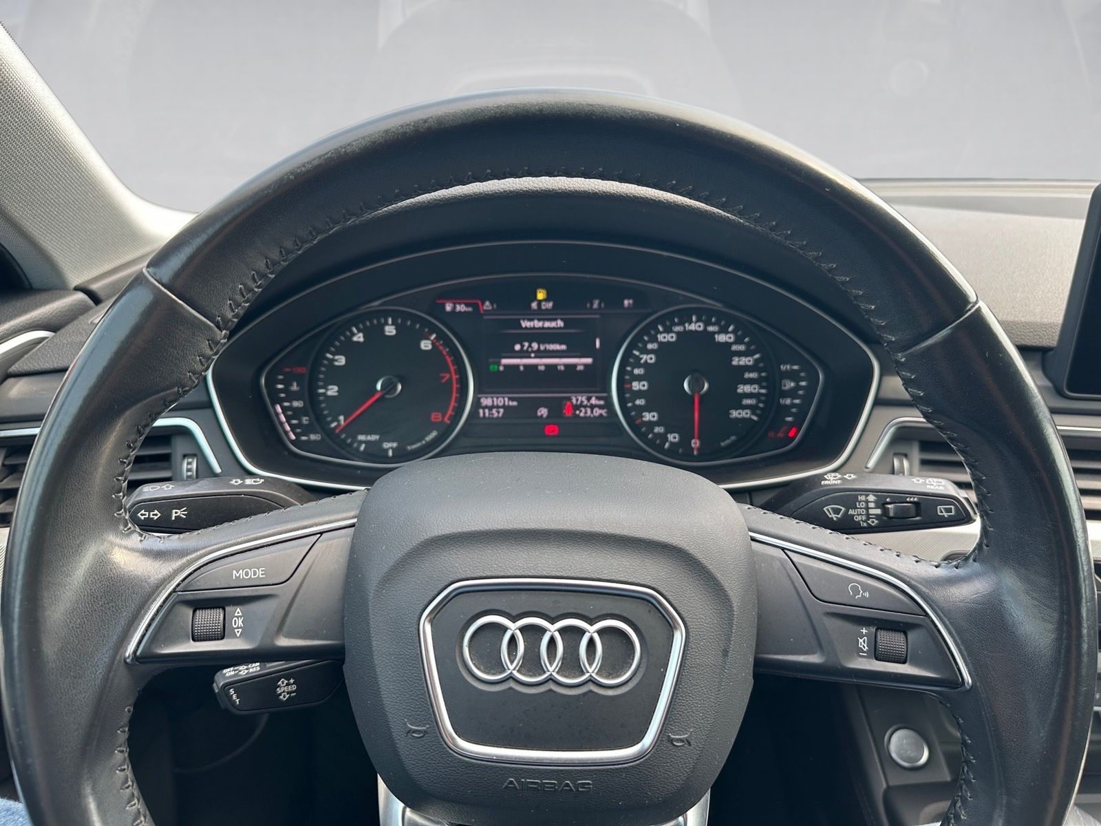 Fahrzeugabbildung Audi A4 Avant 1.4 TFSI design AHK,Navi,SHZ,Klimaaut.