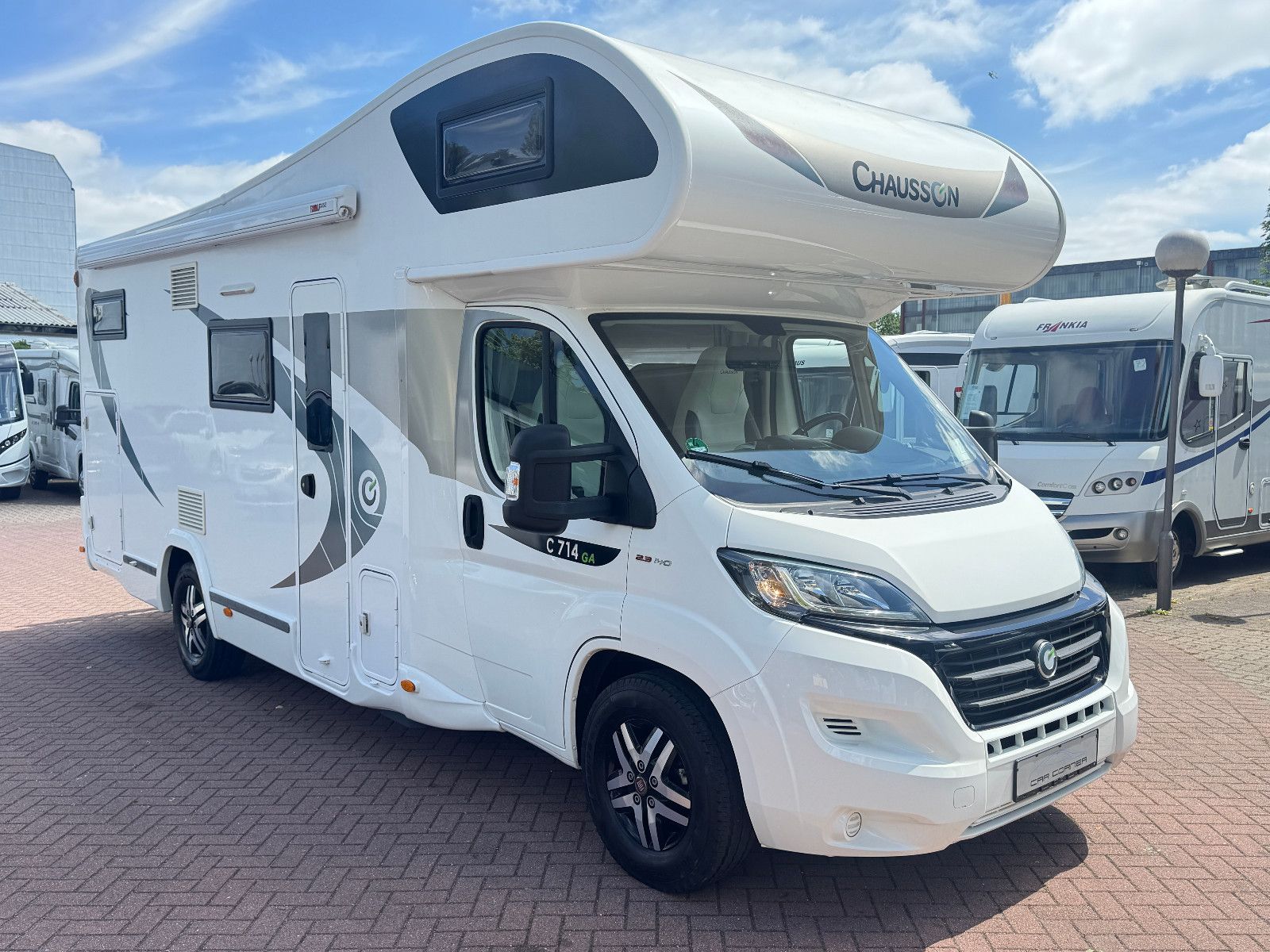 Fahrzeugabbildung Chausson Alkoven C714 GA VIP M20 FIAT DUCATO MAXI SOLAR