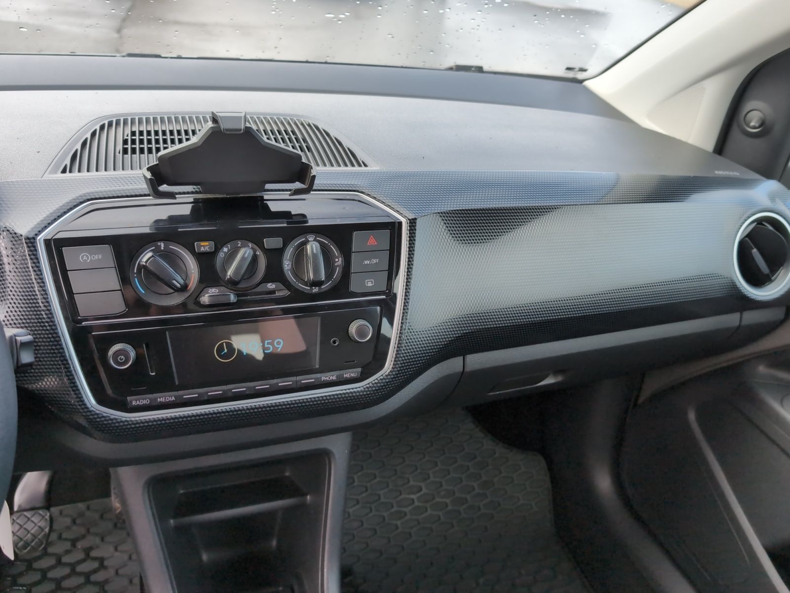 Volkswagen up! - Bild 9